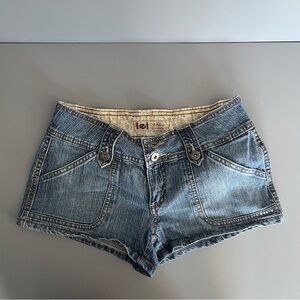 l.e.i. Ashely Ultra Low Rise Vintage Cargo Denim Short 5 Wide Leg Hip Hugger Y2K